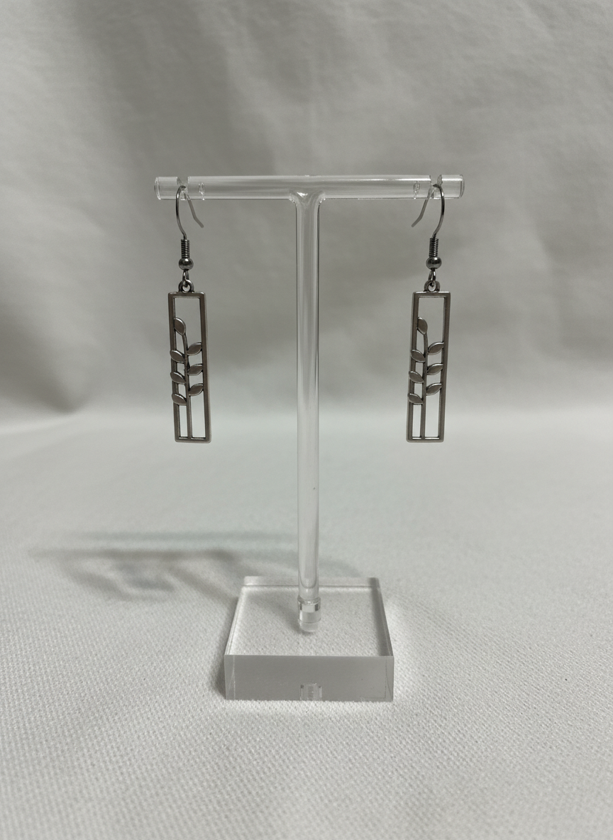 Linear Leaf Dangles