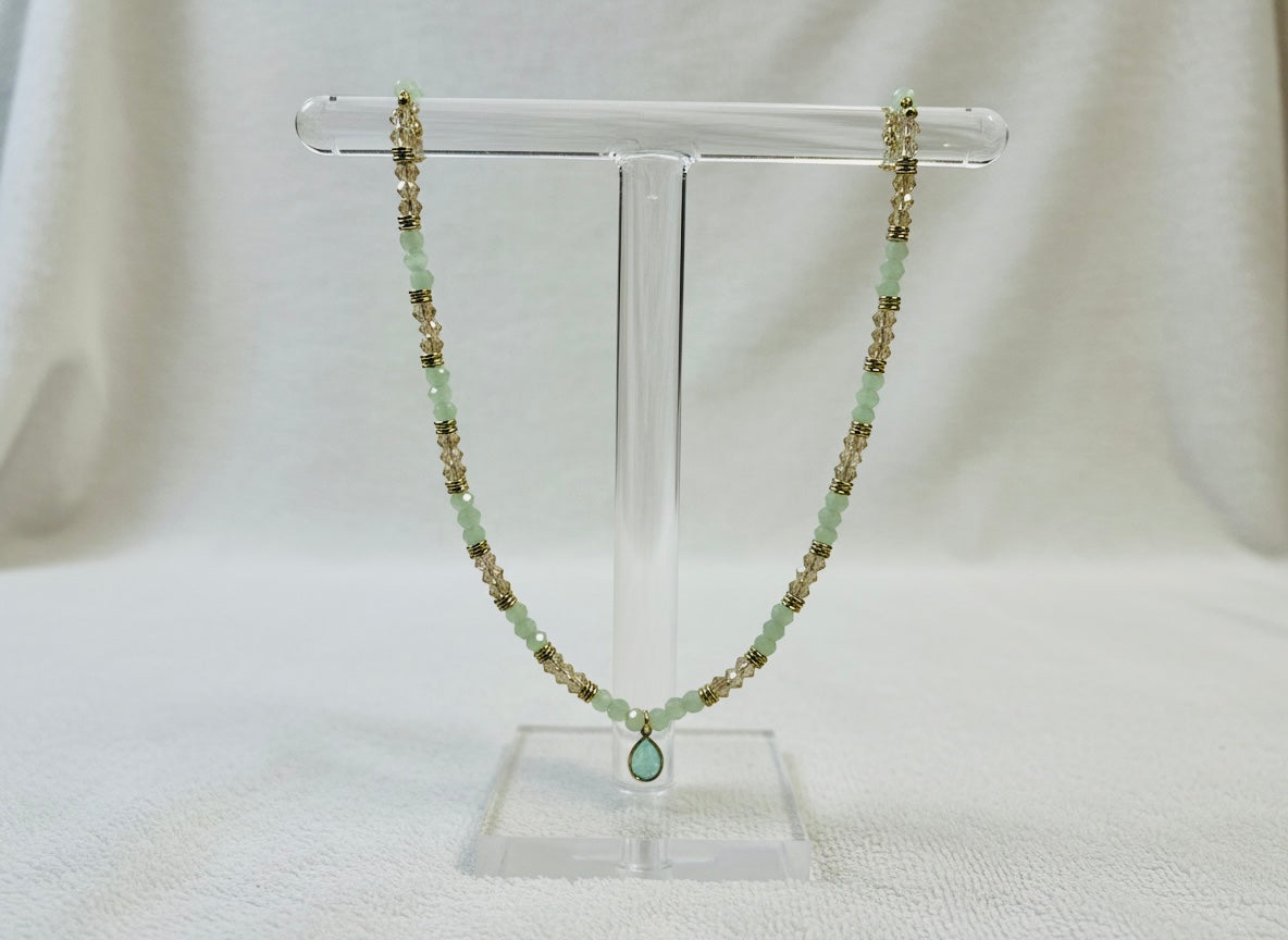 Pale Green Choker
